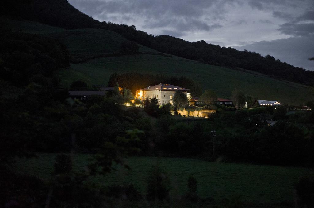 Maison d'hôtes Izalde à Quejana Extérieur photo